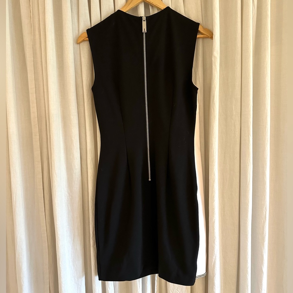 Gorgeous Ted Baker rhinestone embellished cocktail dress. - Picture 5 of 7